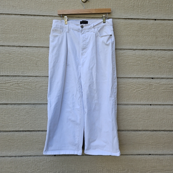 Banana Republic white high rise pleated wide leg crop jeans size 10 - Picture 1 of 6